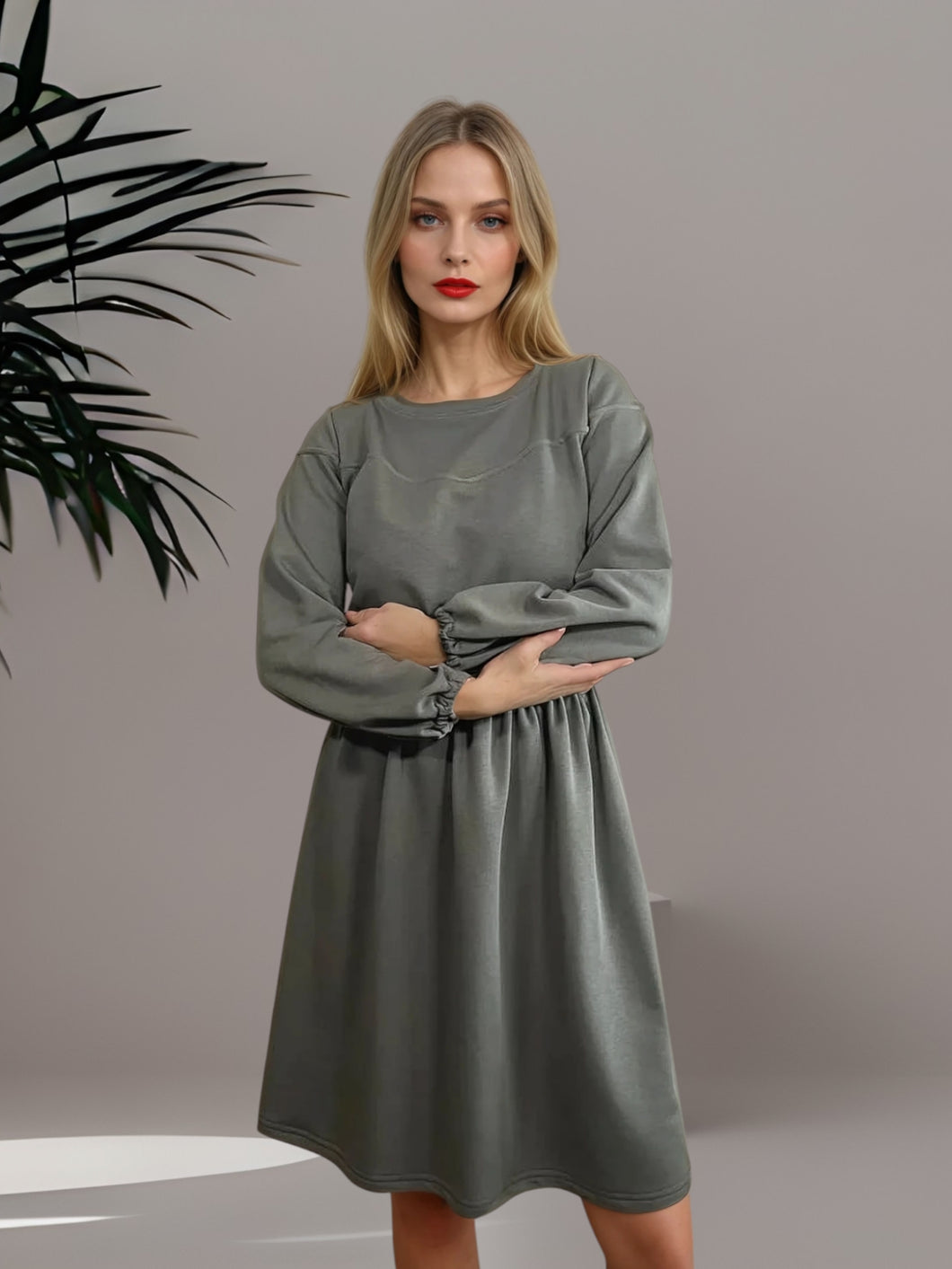 Maslinasta duks haljina sa gumom u struku