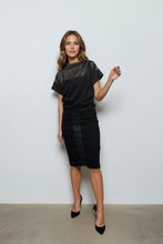 Učitaj fotografiju u galeriju , Komplet suknja i majica
