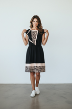 Učitaj fotografiju u galeriju , Haljina sa gumom u struku
