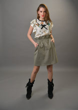 Učitaj fotografiju u galeriju , Suknja
